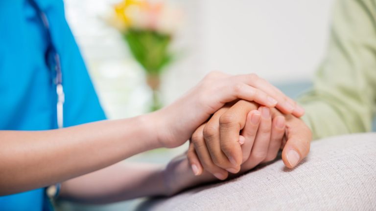 How Home Care Helps Seniors Maintain Their Independence